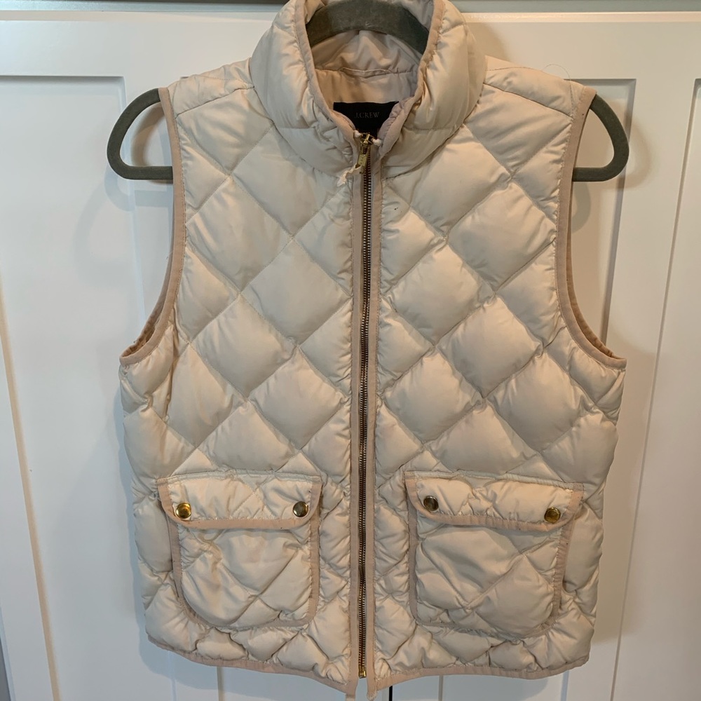 Lightweight cream vest